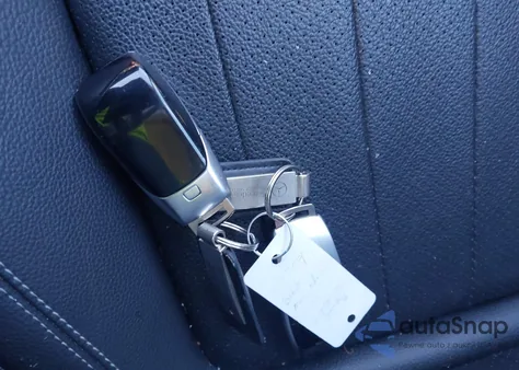 2019 Mercedes-Benz E 300 4Matic from USA, damaged, VIN WDDZF4KB8KA548777